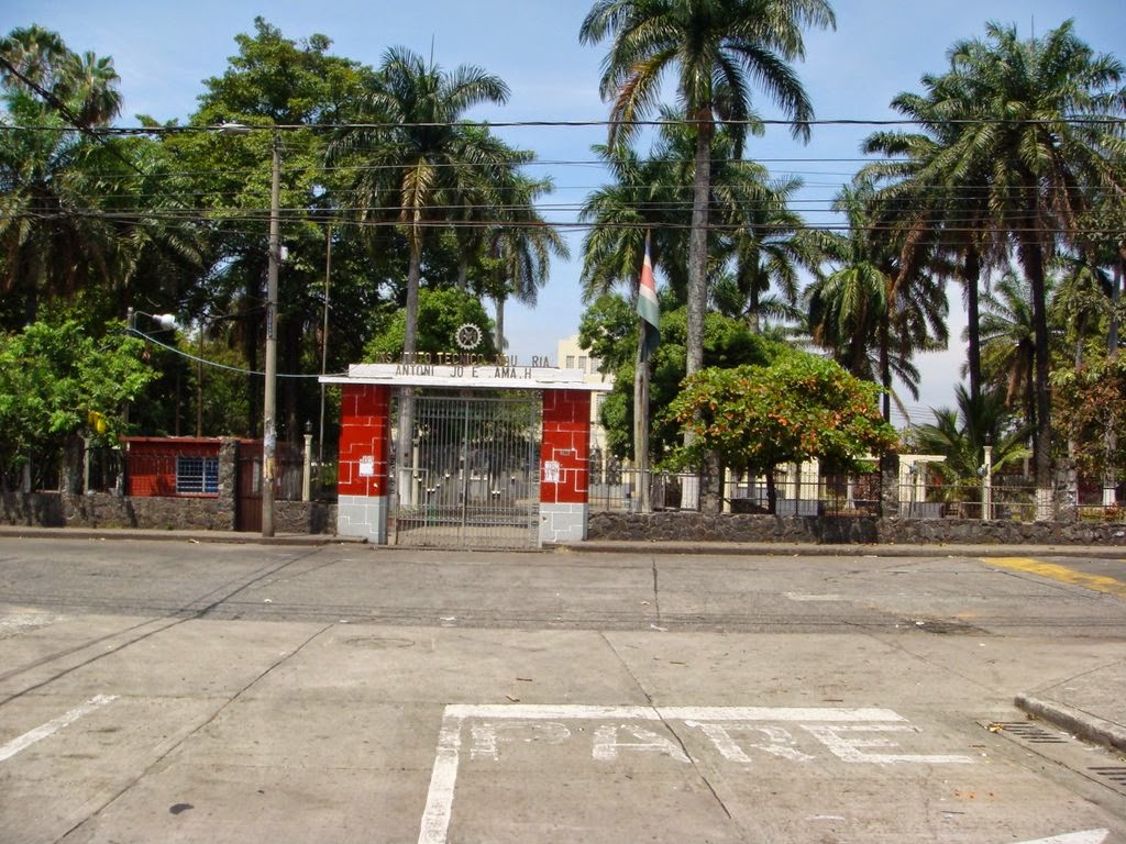 IETI Antonio José Camacho